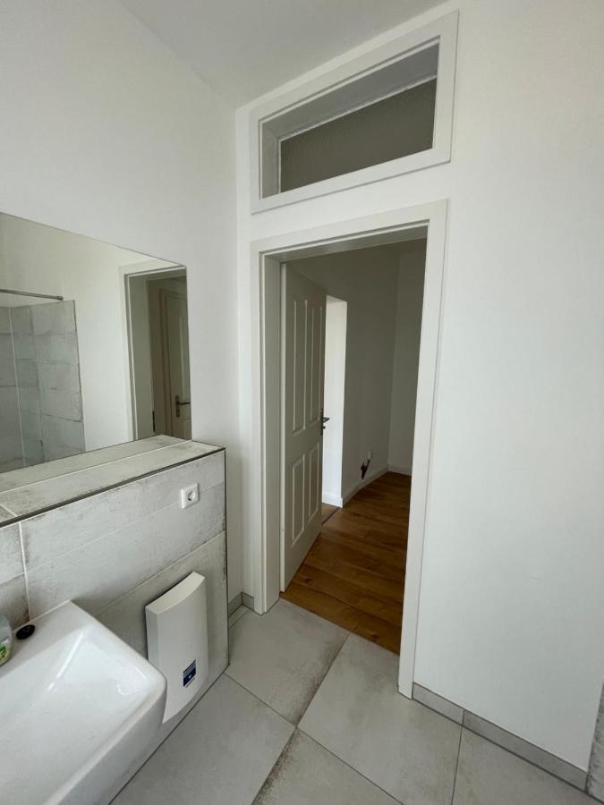 קמניץ Boutique Hotel Pension Luisengruen Kueche 1Gbs Wlan Netflix Disney Magentatv מראה חיצוני תמונה