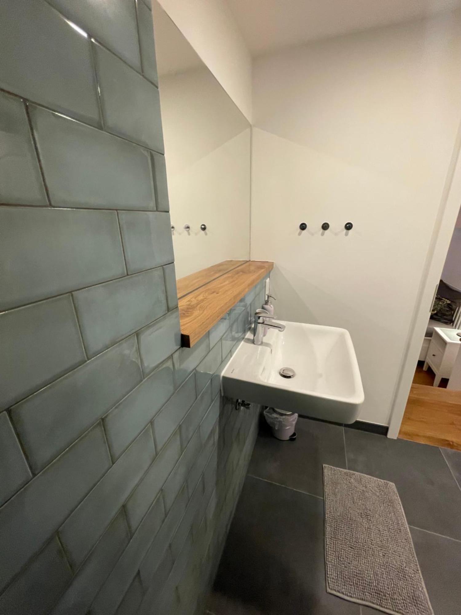 קמניץ Boutique Hotel Pension Luisengruen Kueche 1Gbs Wlan Netflix Disney Magentatv מראה חיצוני תמונה