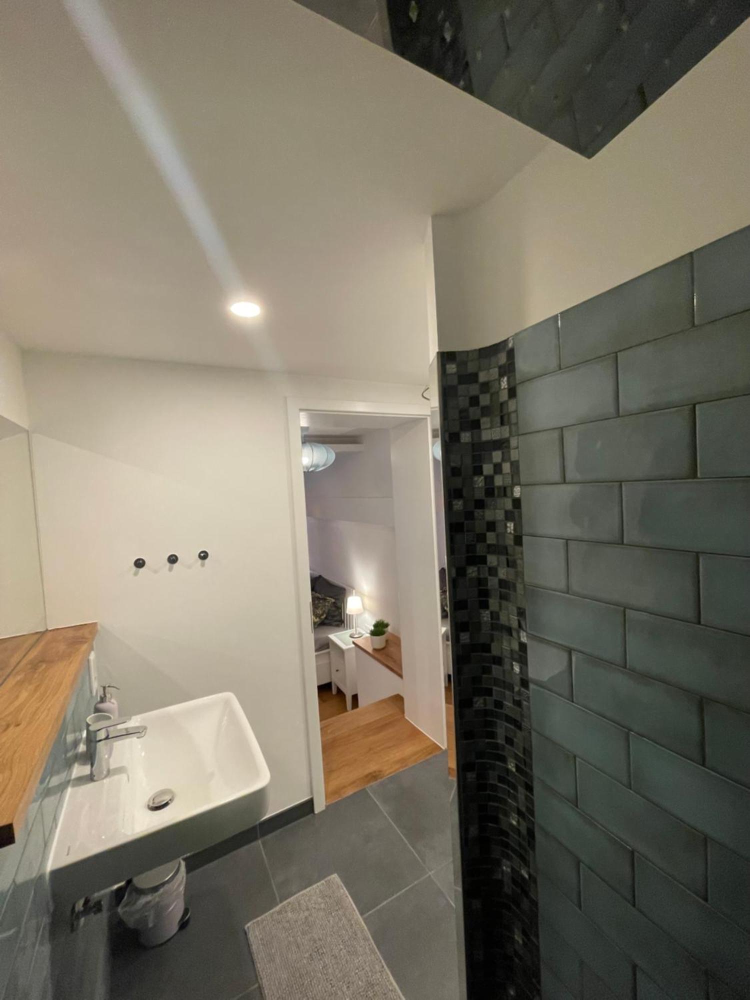 קמניץ Boutique Hotel Pension Luisengruen Kueche 1Gbs Wlan Netflix Disney Magentatv מראה חיצוני תמונה
