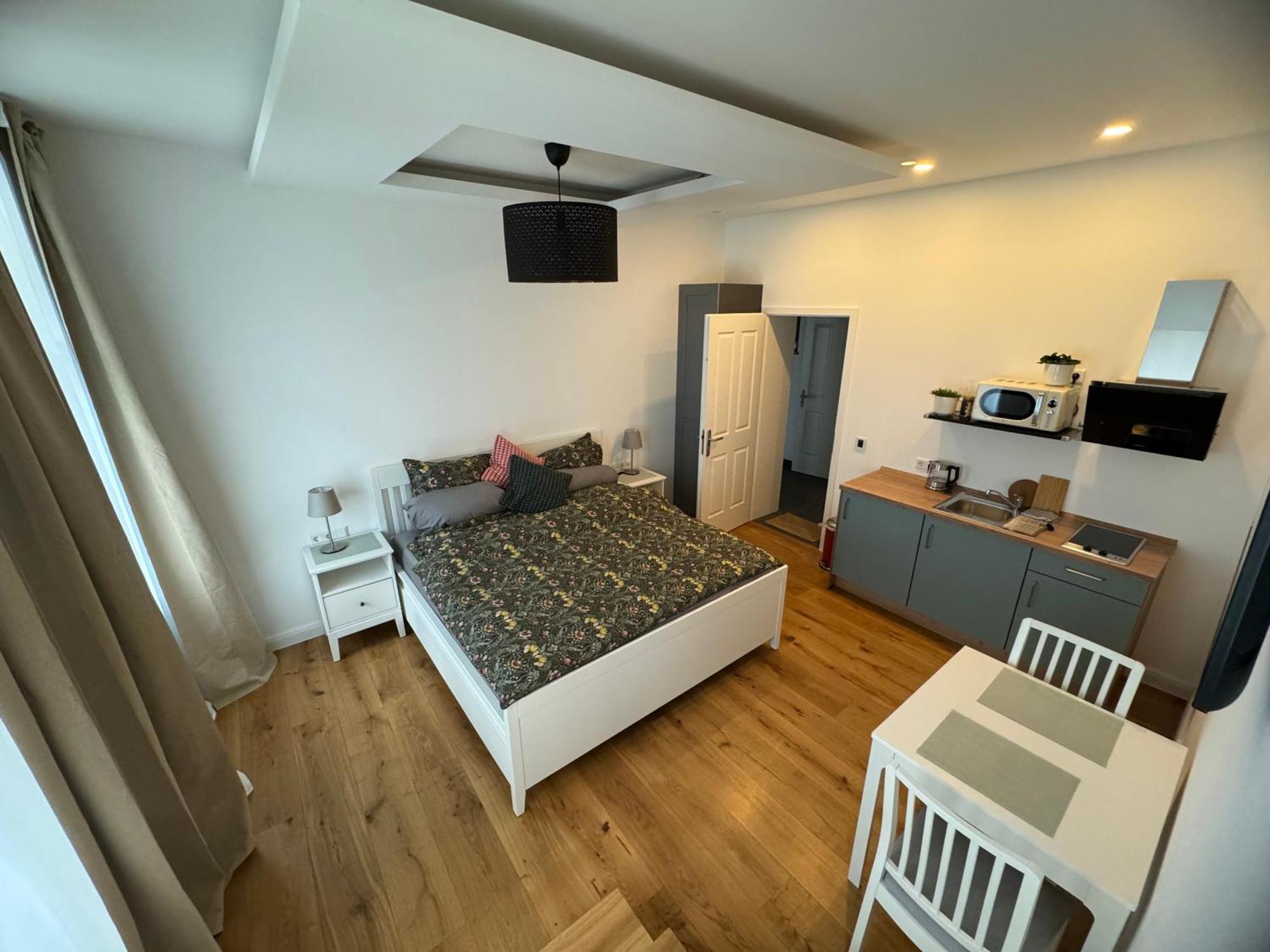קמניץ Boutique Hotel Pension Luisengruen Kueche 1Gbs Wlan Netflix Disney Magentatv מראה חיצוני תמונה